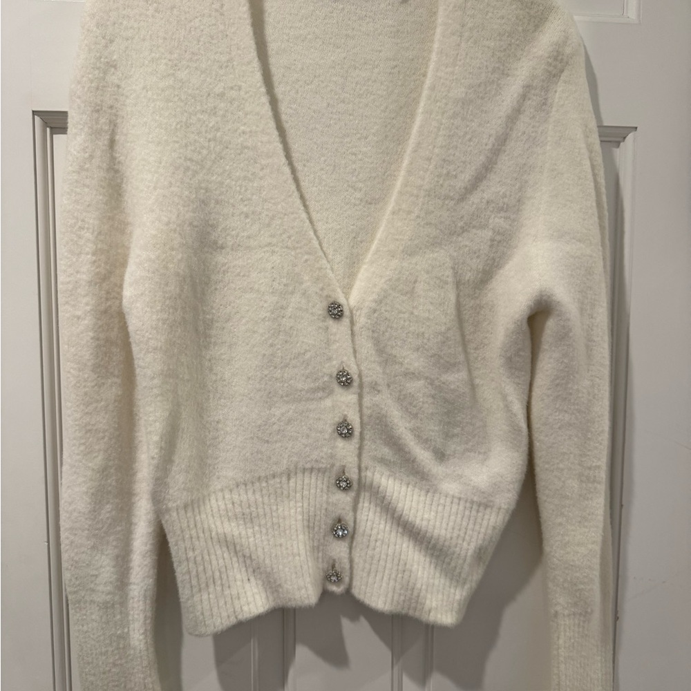 Zara White Cardigan Sweater with V-Neck and Ribbed Texture